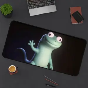 Funny Lizard Meme Mouse Pad – Large Gaming Desk Mat, Smooth Surface, Office & PC Setup Aesthetic