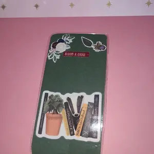 Bloom and Grow Bookmark