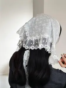 White Lace Headscarf Belt for Women, French Retro High-End Triangle Scarf, Headwrap, Hair Accessory, Hair Tie, Spring and Summer, Floral Headscarf