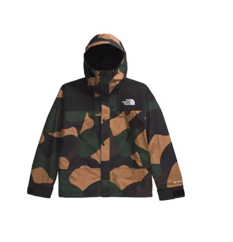 THE NORTH FACE Men's MEDIUM Original Mountain Jacket in Camo GORE-TEX, a Waterproof Recycled Polyester Top with an Adjustable Hood and Embroidered Logo, Tops