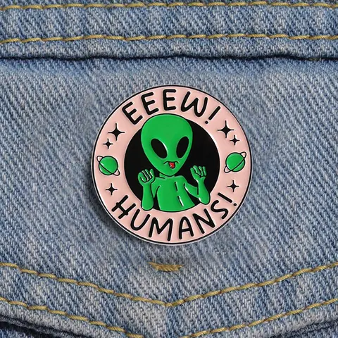 Cartoon Alien Design Alloy Brooch Pin Clip, Cute Enamel Pin Lapel Pins Hat Pins for Backpacks, Jeans, Scarves, Hats Decoration, Fashion Accessories for Men & Women