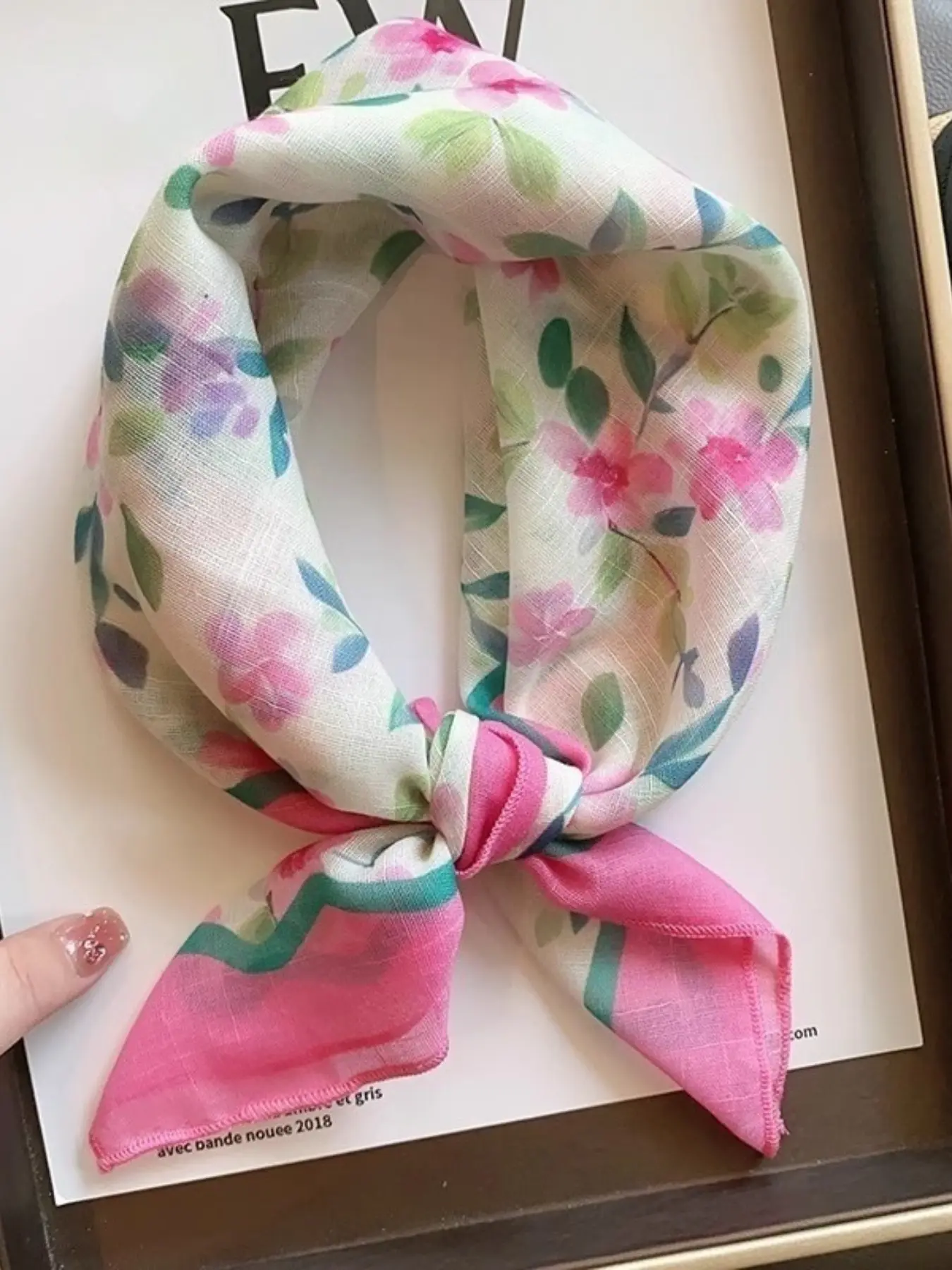 Women's Floral Silk Scarf, Cartoon Design Fashionable Skin-Bearing Headscarf, Warm Neck Wrap, All Seasons Loose-Fitting Style, Floral Pattern Scarf, Floral Print Scarf, Fashion Hair Scarves