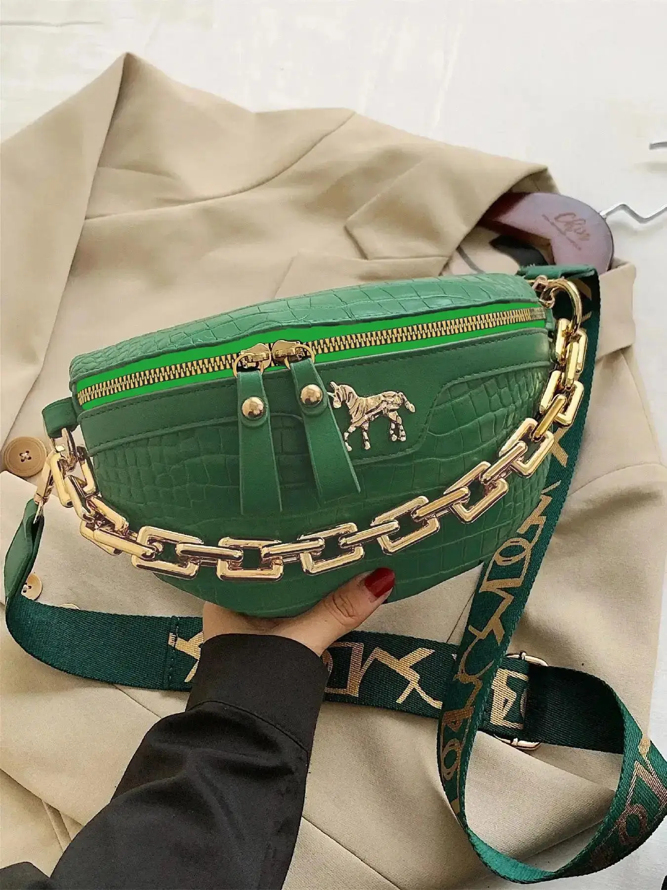Women's Crocodile Embossed Chain Decor Sling Bag, Fashion Letter Wide Strap Waist Bag with Metal Decor, Trendy All-match Crossbody Bag