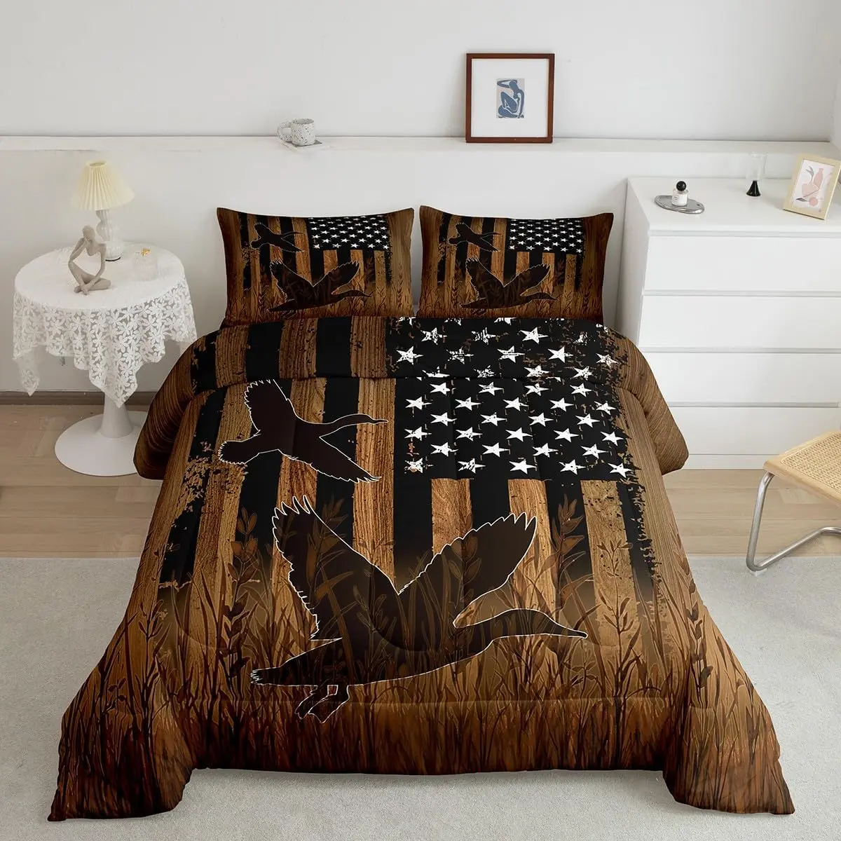 Feelyou Duck Hunting Microfiber Comforter Set - Comfy American Flag Western Farmhouse Bedding Set for Bedroom Decor, Comfy Bedding Set, Microfiber Bedding Set