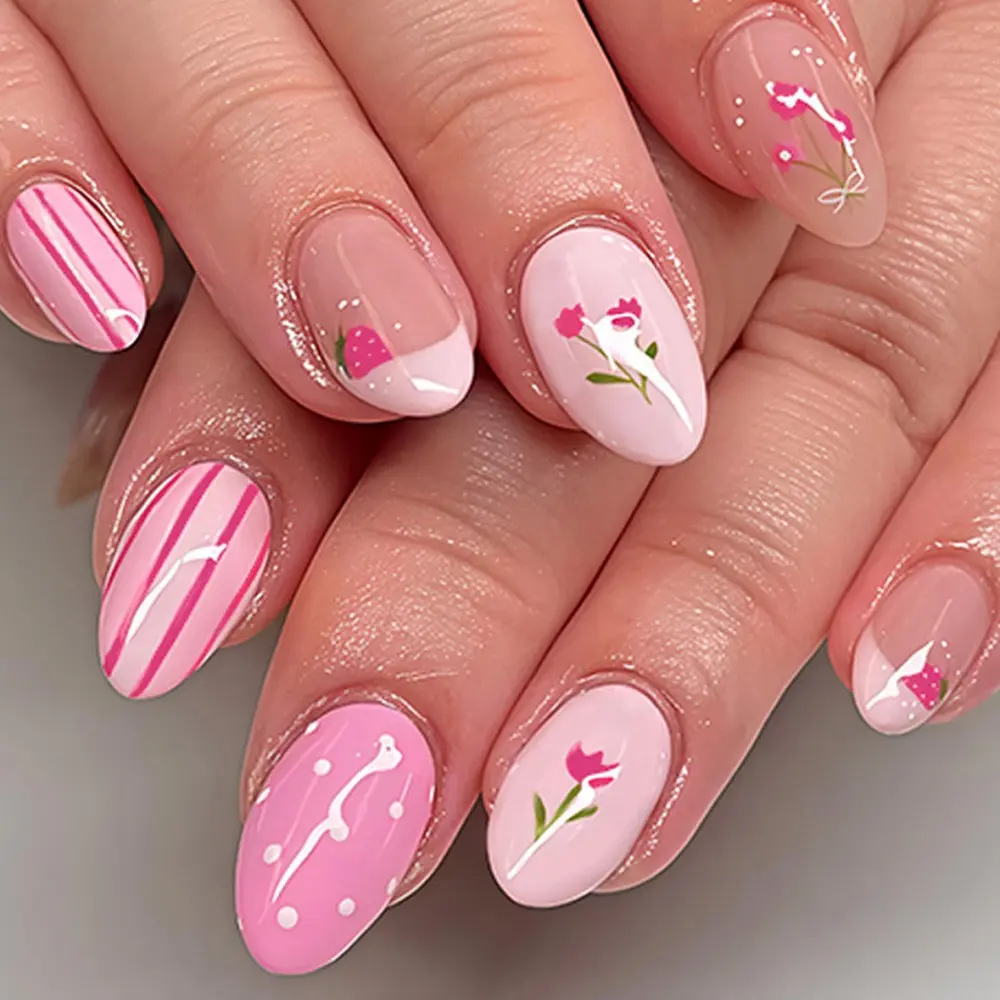 Strawberry Press-On Nails, Short Ballerina Shape, Textured Finish, 24-Piece Set, DIY Fake Nails for Women and Girls, All Seasons, Flower Nails, Decorative Nails, Nail Art
