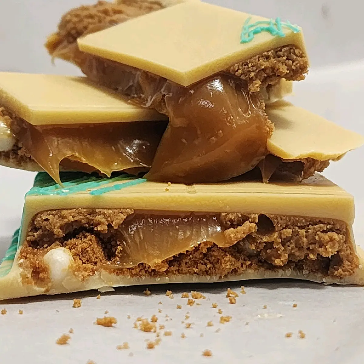 biscoff caramel crunch bar
