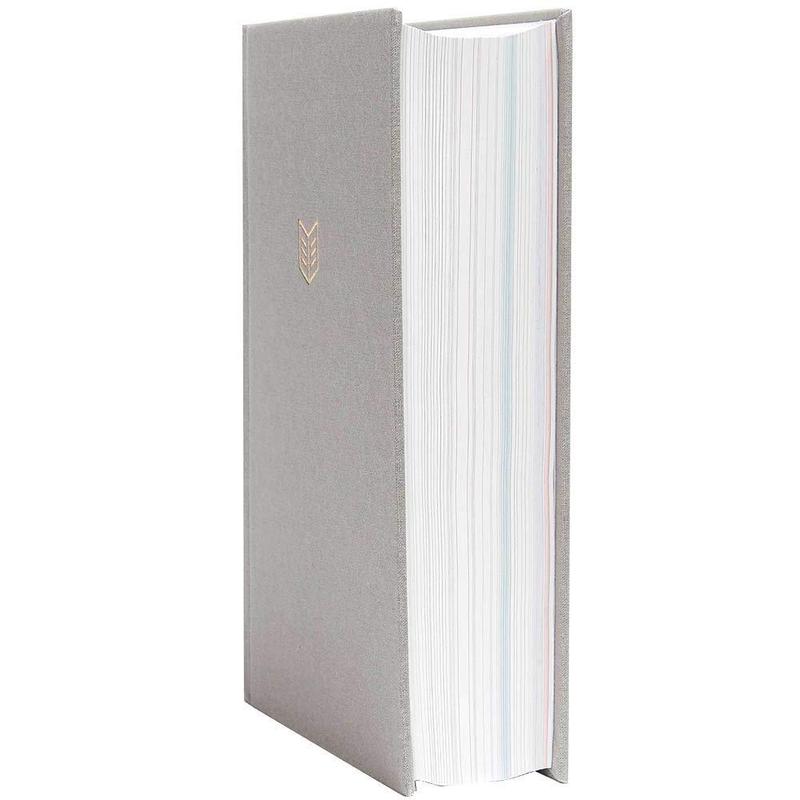 CSB She Reads Truth Bible, Gray Linen Cloth Over Board, Black Letter, Full-Color Design, Wide Margins, Notetaking Space, Devotionals, Reading Plans, Easy-To-Read Bible Serif Type Hardcover – April 15, 2017