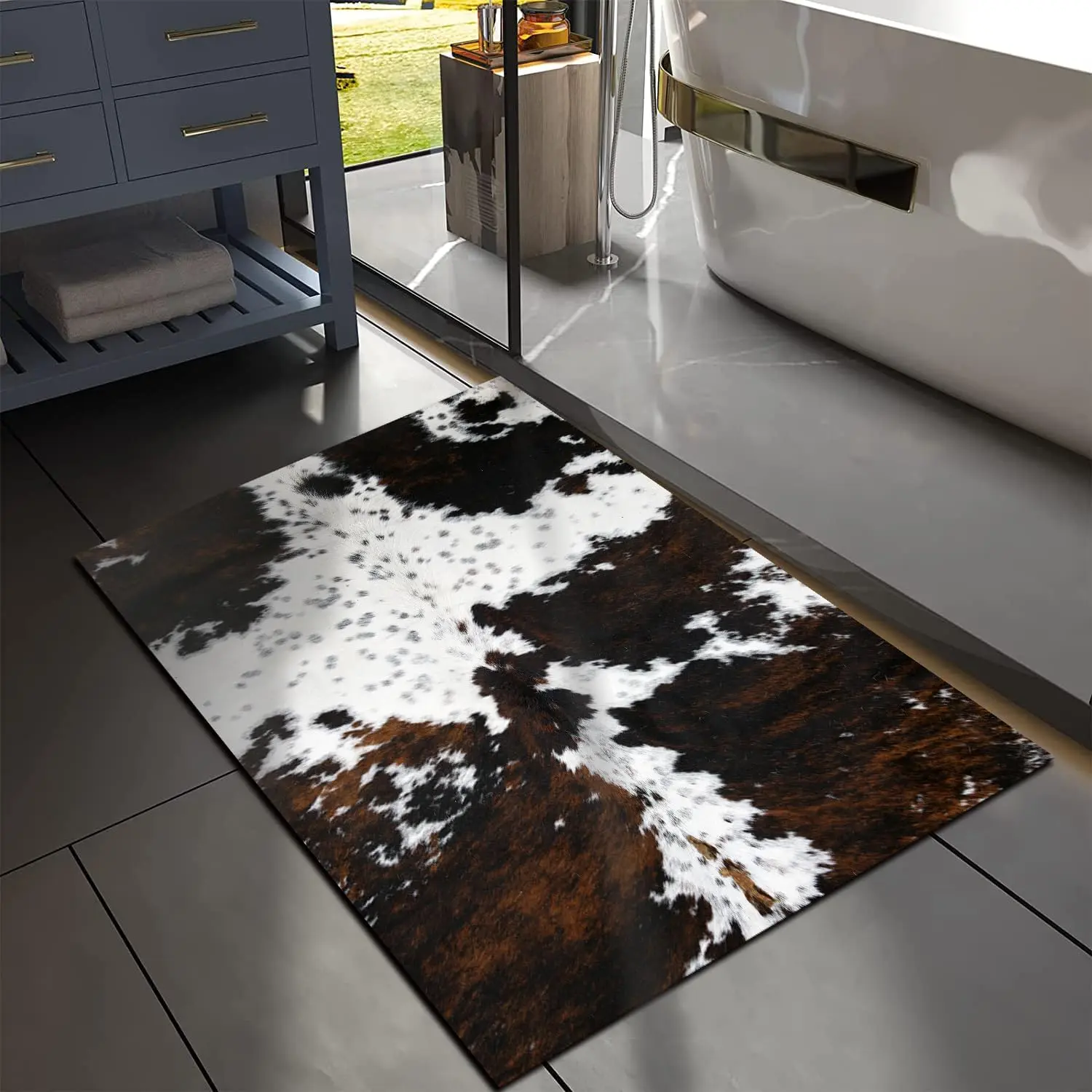 Cow  Quick Dry Bath Mat, Western Bathroom Home Decor Farmhouse Absorbent Non-Slip Bathroom Rugs Thin fit Under Door Floor Mats for Bathtub, Shower Room, Sink