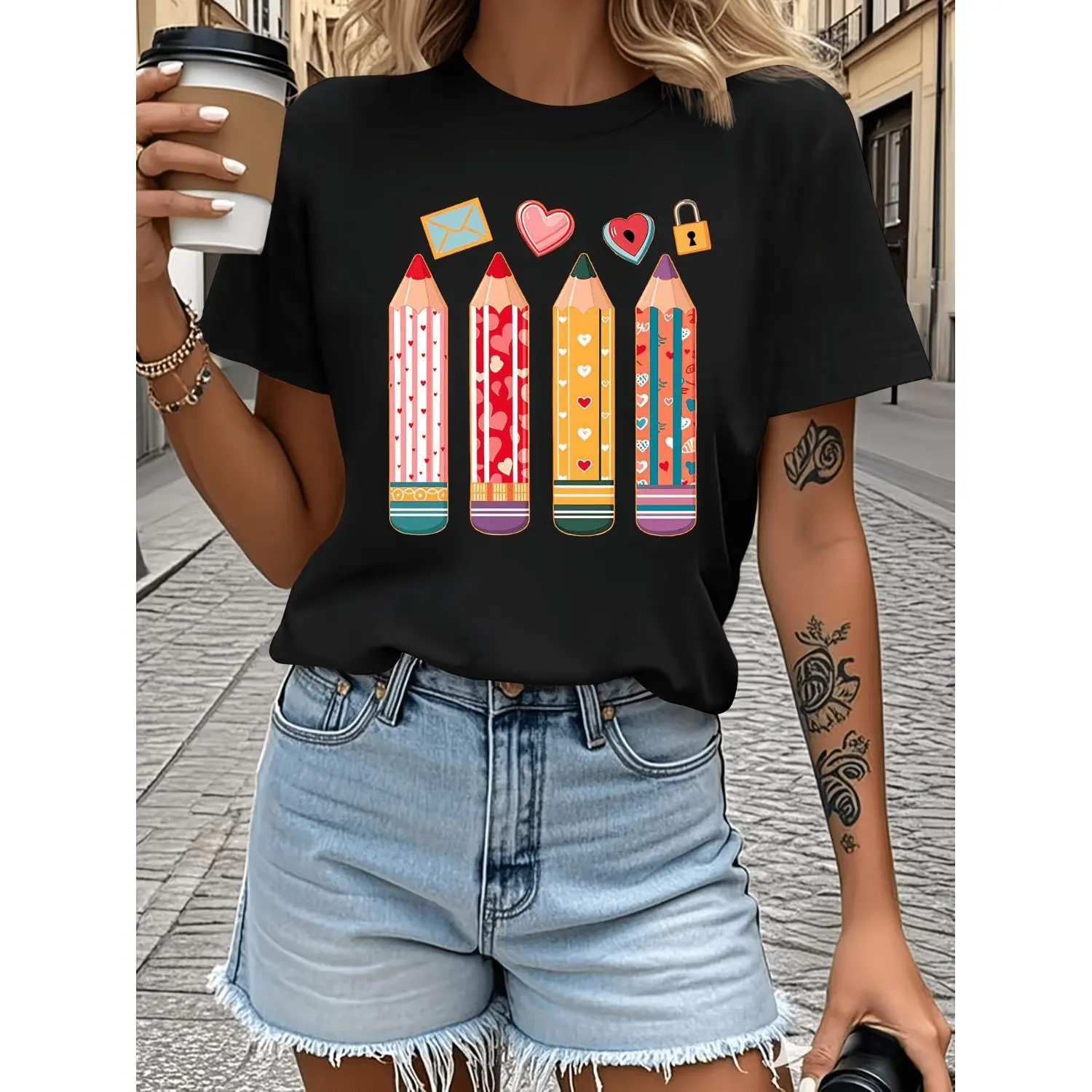 [Teacher-Themed Blouse] Women's Teacher-Themed Pencil & Heart Print Short-Sleeve Blouse - Breathable Round Neck Casual Shirt, Machine-Washable Outfit for Educators, Summer & Year-Round Wear