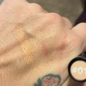 Cream Eyeshadow Stick Gift Set, 8 PCS Soft Smooth Matte Earth & Bright Metal Color Contour Sticks, Waterproof & Long-Lasting