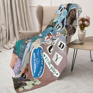 The Summer I Turned Pretty Blanket - Lightweight and warm all-season throw blanket with a vintage summer scene. Perfect for the couch, bed, or travel - The perfect gift for the book lover