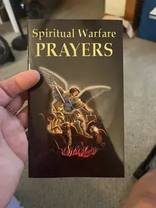 "Spiritual Warfare Prayers: Powerful Prayers for Breakthrough & Protection" (Paperback – January 1, 2005)