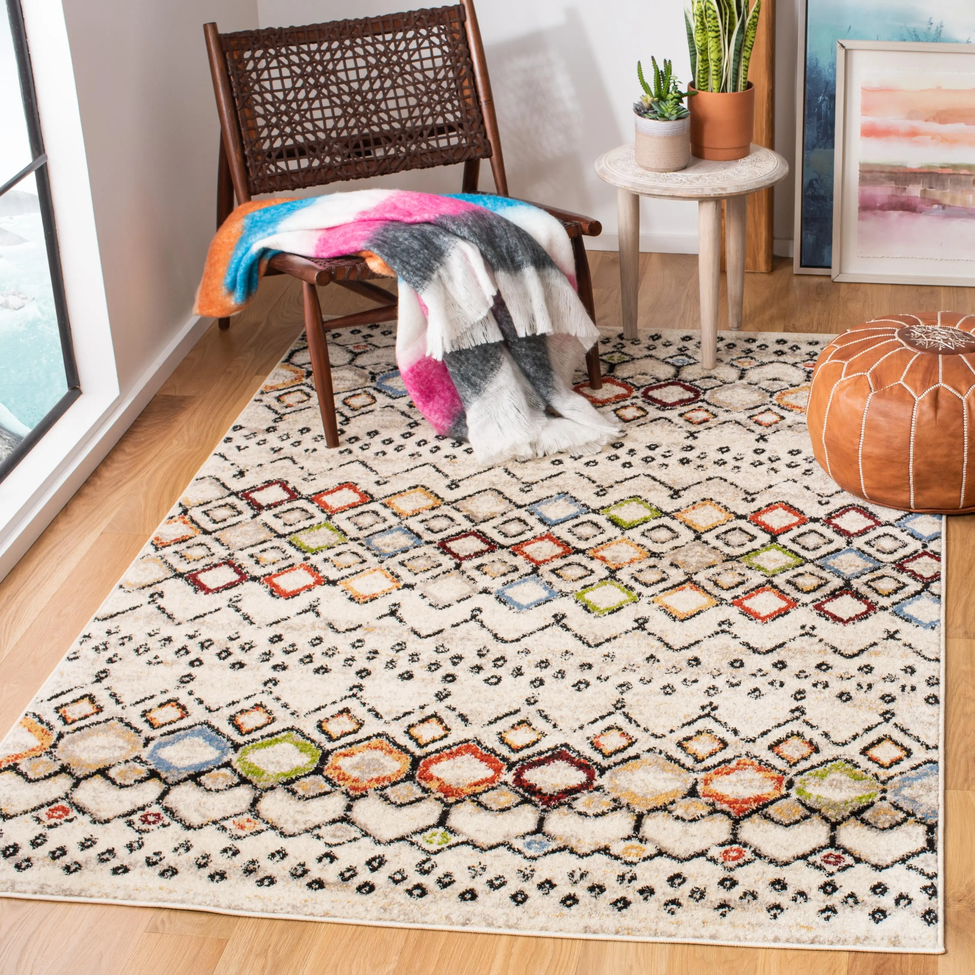 SAFAVIEH Amsterdam Collection AMS108K Ivory / Multi Area& Runner Rug