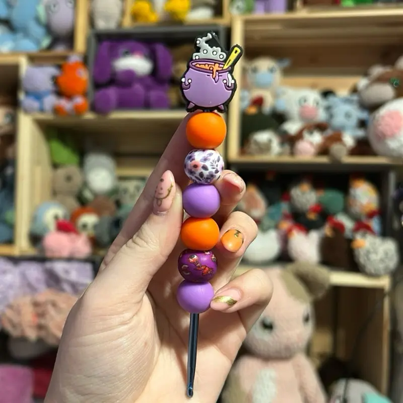 Halloween Crochet hook Boye size F 3.75mm