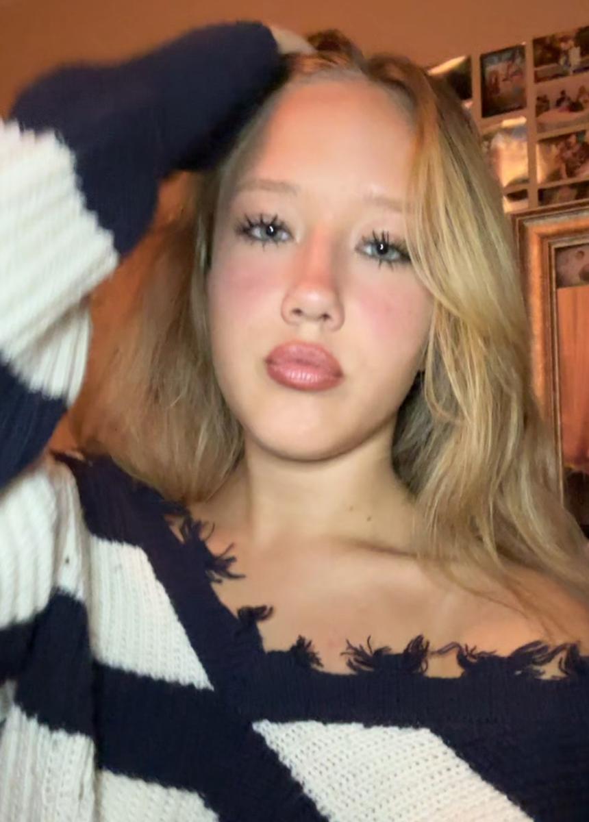 Item: Buy 1 get 3 free (Standard)