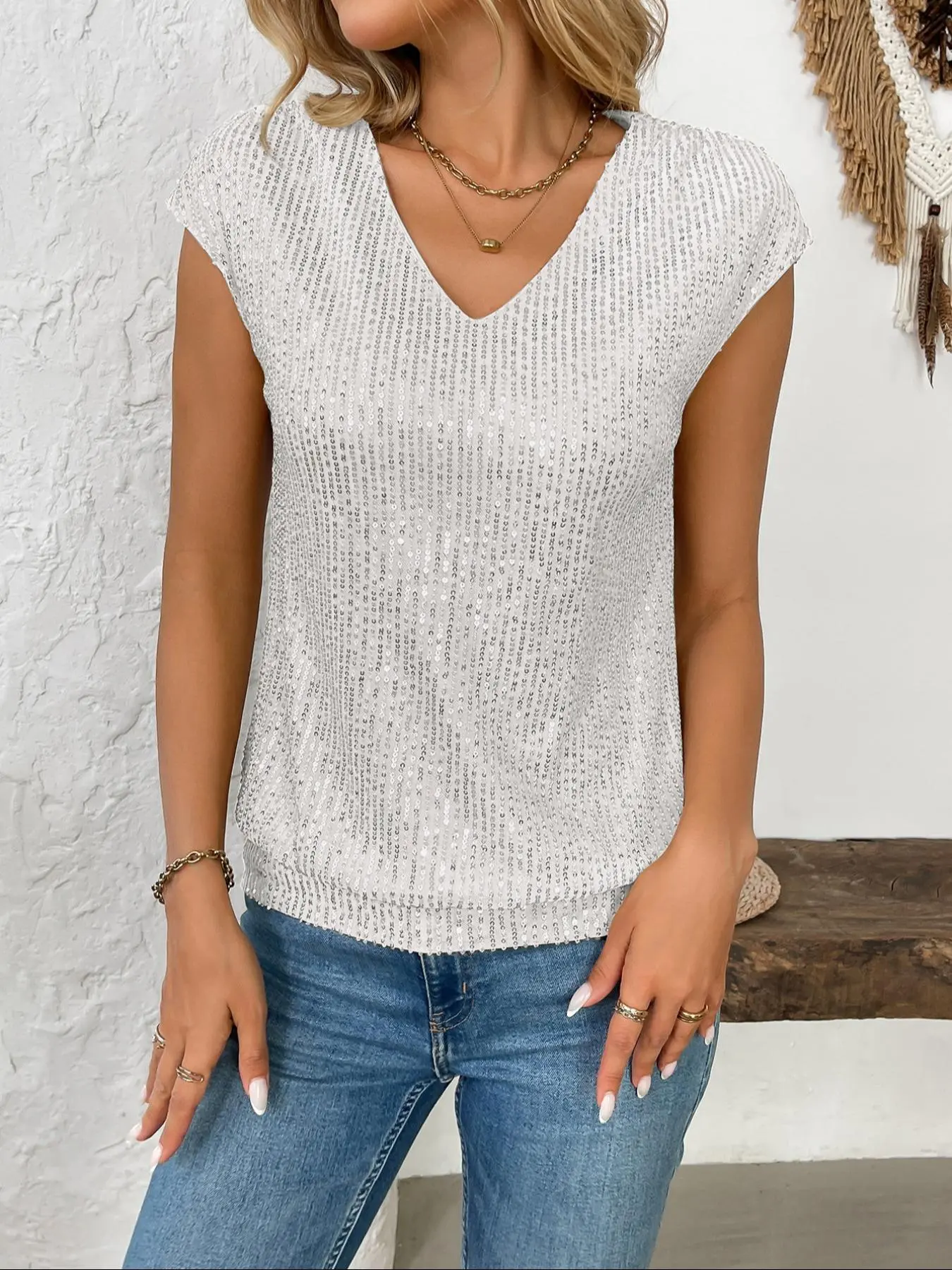 Elegant Women's Sequined V-Neck Batwing Sleeve Top Blouse, Perfect for Casual Wear and Parties, Fashionable Night Out Style