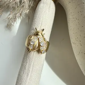 Escarabajo Adjustable Ring