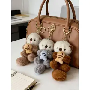 Kawaii Cute Otter Fuzzy Plush Keychain Pendant, Soft Stuffed Animal Bag Charm, Aesthetic Portable Backpack Purse Accessory, Perfect Holiday Birthday Gift for Animal Lovers Teen Girls Daily Decor
