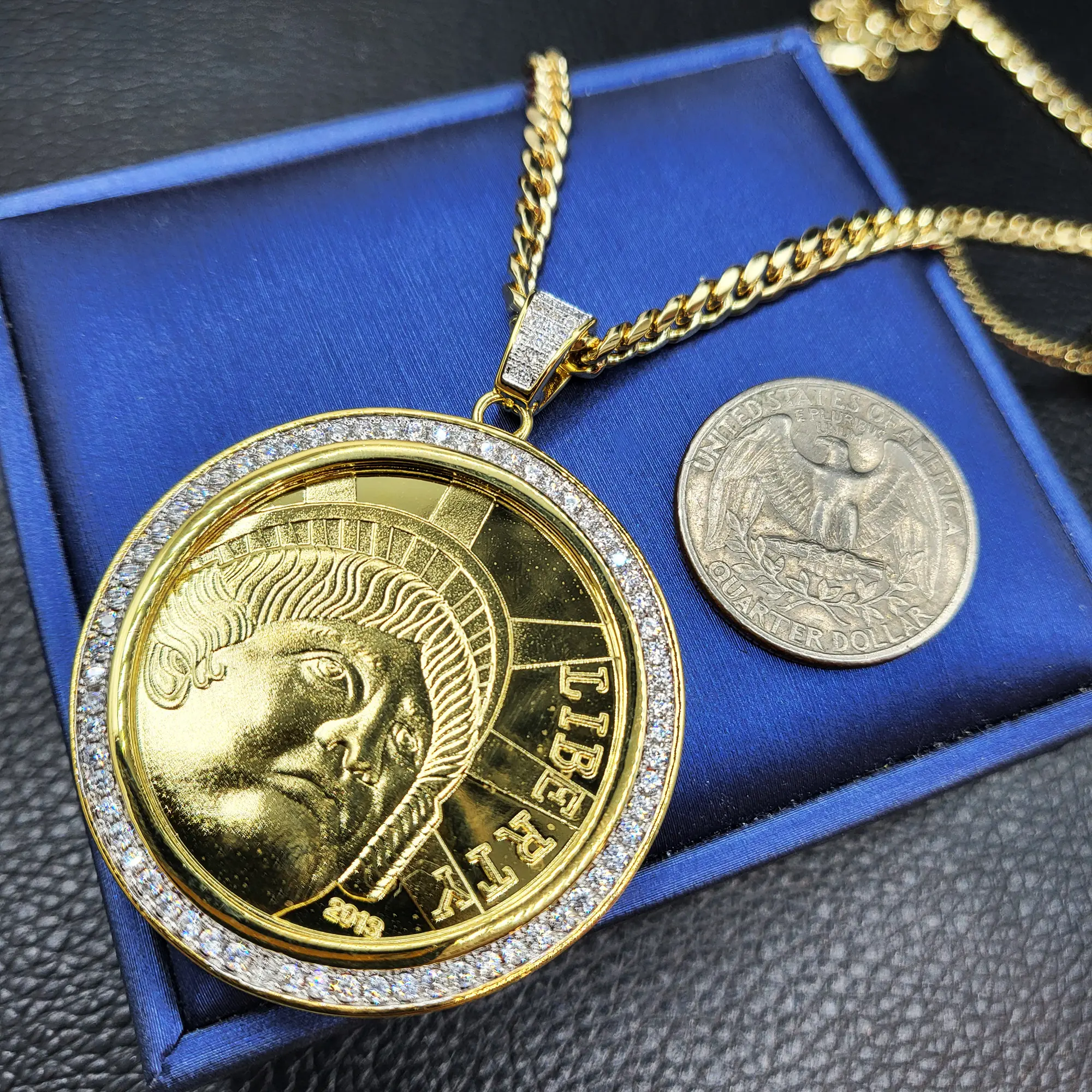 MaxBling81 Men's Gold Plated Hip Hop Necklace with Iced Out Statue of Liberty 40mm Round Pendant and 4mm Cuban Link Chain (18-30 Inch), Gold Aesthetic, Round Shape, Simulated Gems, Adults, Brass, Chain & Link, Iced Out Gems