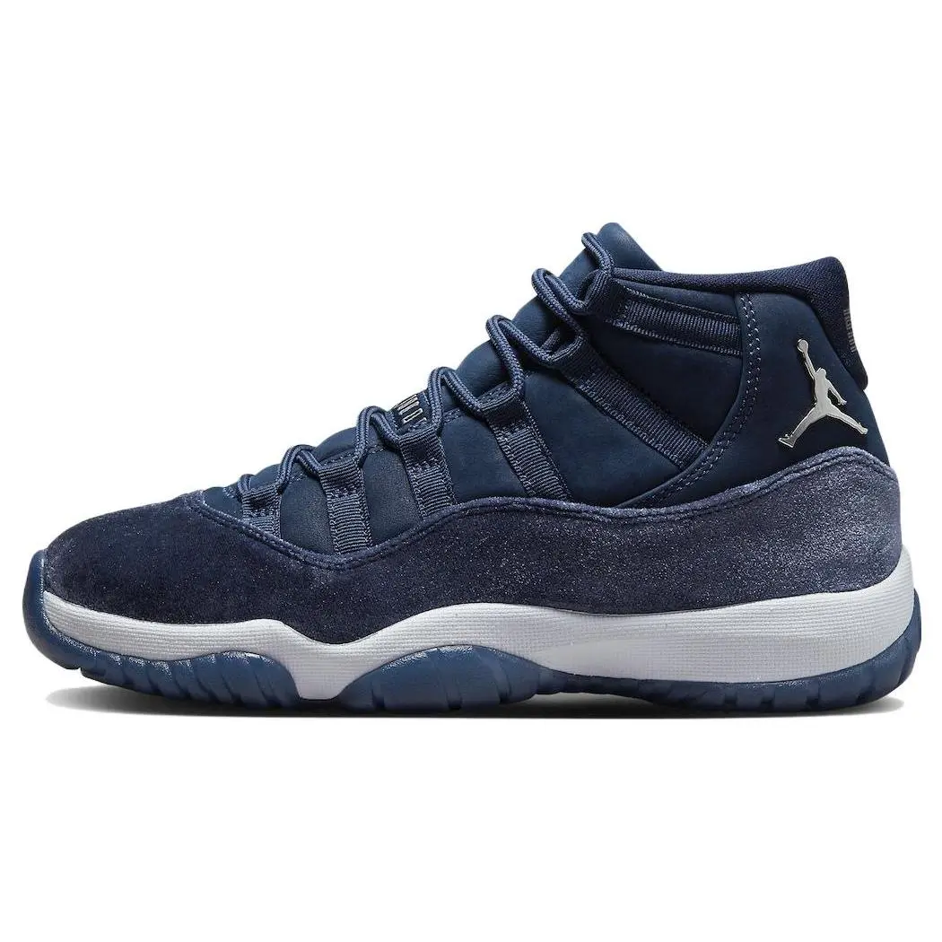 Air Jordan 11 Retro 'Midnight Navy Velvet' Women's