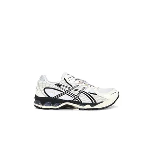 Asics Gel-Nimbus 10.1 in White & Ivory