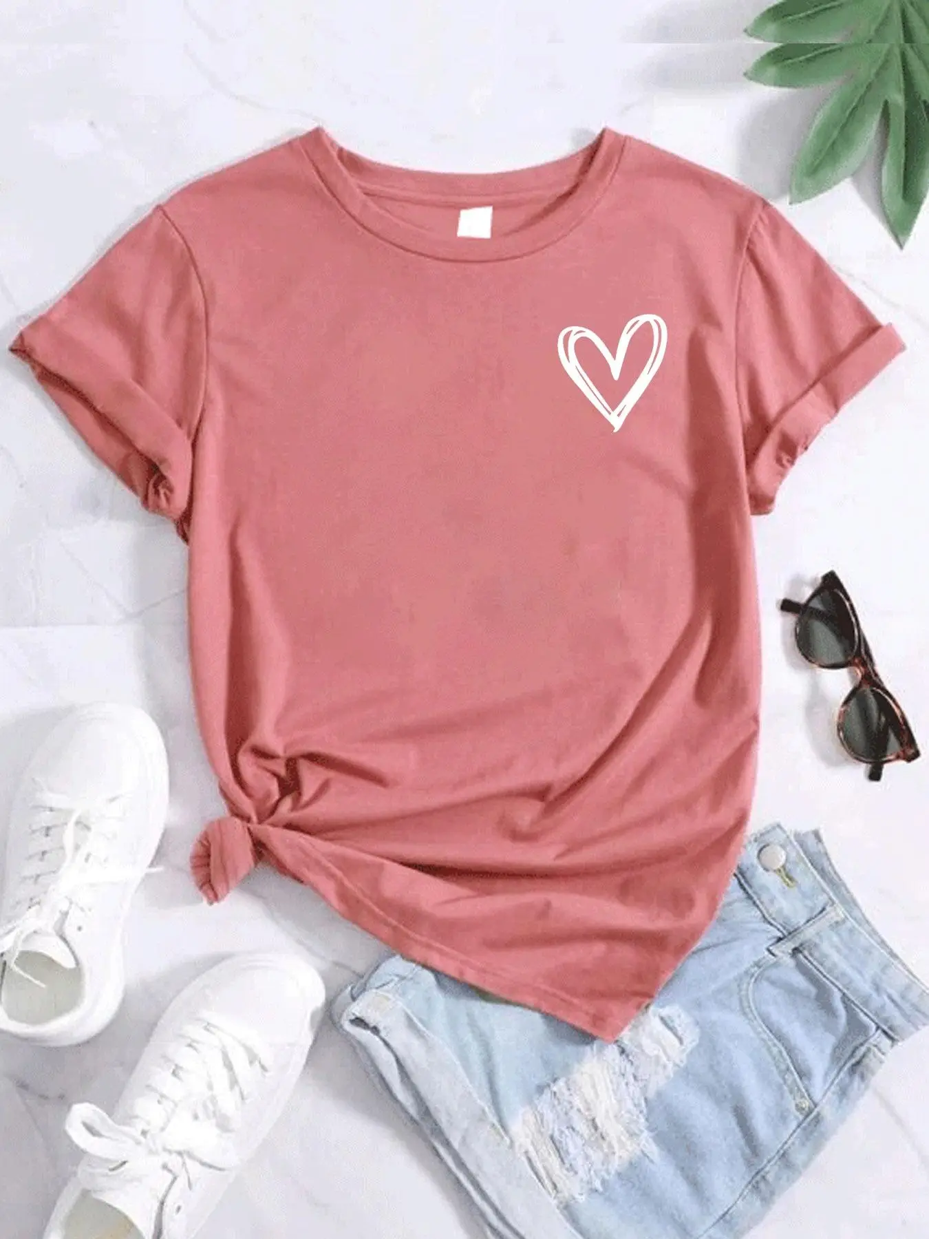 Women's Heart Print Short Sleeve Crewneck Tee, Casual Comfort T-shirt, Summer Top for Lady, Summer Clothes Womenswear, Tops Women