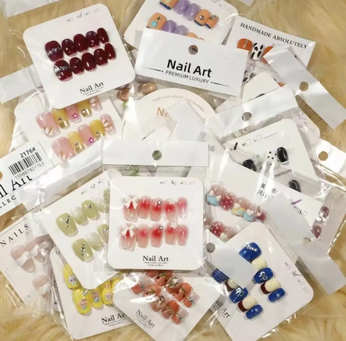 Vicky(5143)gc.$20.99 20 pairs handmade pressed- on nails random design