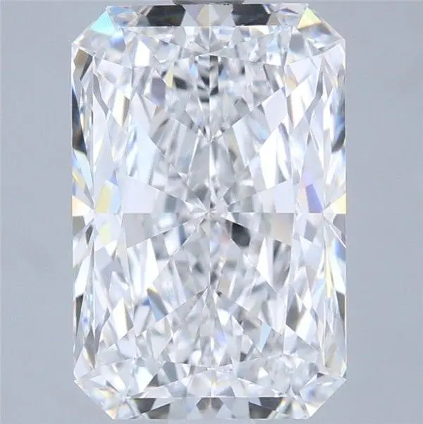 3.53 ct E VS1 Radiant