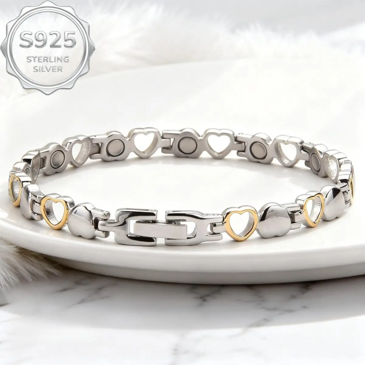925 Sterling Silver 2-Tone Magnetic Heart Couple Bracelet - His and Hers, Daily Wear, Premium Feel, Heartfelt Message Meaningful Gifts for Light Luxury Emotional Gifting
