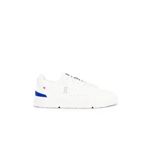 On The Roger Advantage Tennis Shoe in White & Indigo