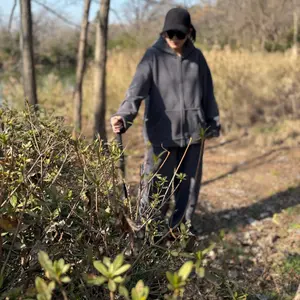 Outdoor hiking tools, multifunctional trekking poles, durable and retractable