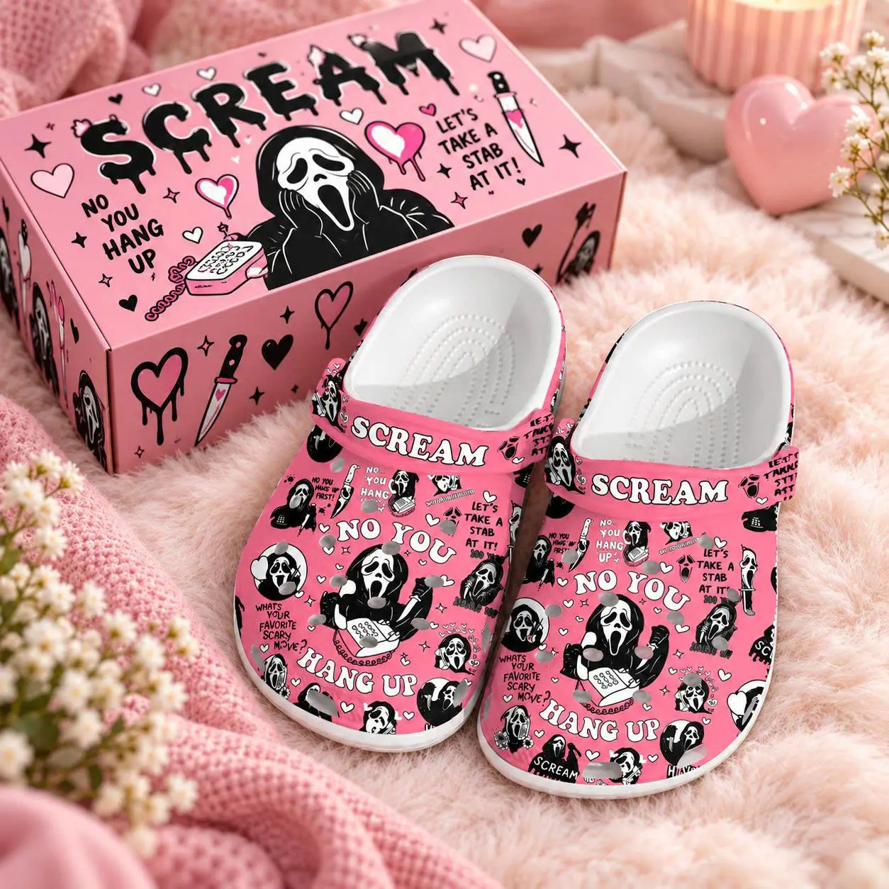 Scream Pink Horror Clogs Unisex, Ghost Mask Graphic Slip-On Shoes, Cute Spooky Halloween Garden Sandals, Lightweight Casual Indoor Outdoor Clogs