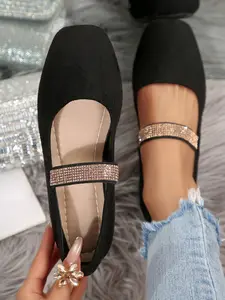 Women's Round Toe Slip-On Flats, Soft PU Leather Casual Shoes, Lightweight Rubber Sole, All-Season Comfortable Design