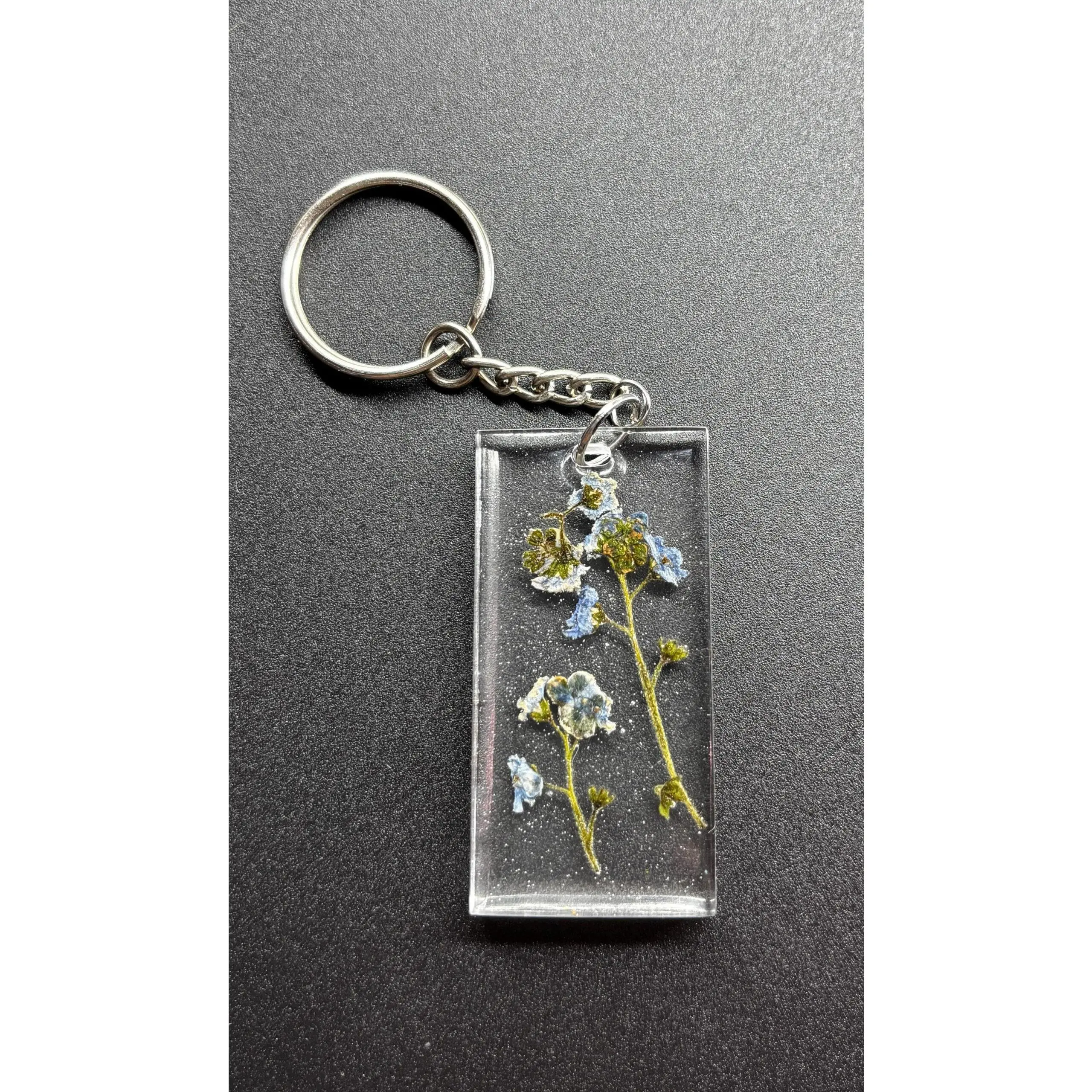 Forget-Me-Not Resin Keychain: Pressed Flower Memorial Keepsake