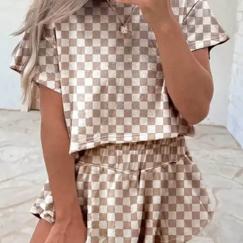 Women's Two-Piece Set Coordinate Casual Colorblock Checkerboard Plaid Printed Short Sleeve Tee & High Waist Skorts, Chic and Cozy Style Everyday Apparel for Daily Outdoor Wear, Ideal for Spring and Fall Womenswear Outfits Clothes