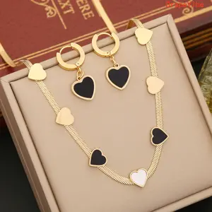 Oil Dripping Heart Pendant Necklace Stainless Steel Elegant Stylish Clavicle Chain Daily Wear Neck Accessory For Women