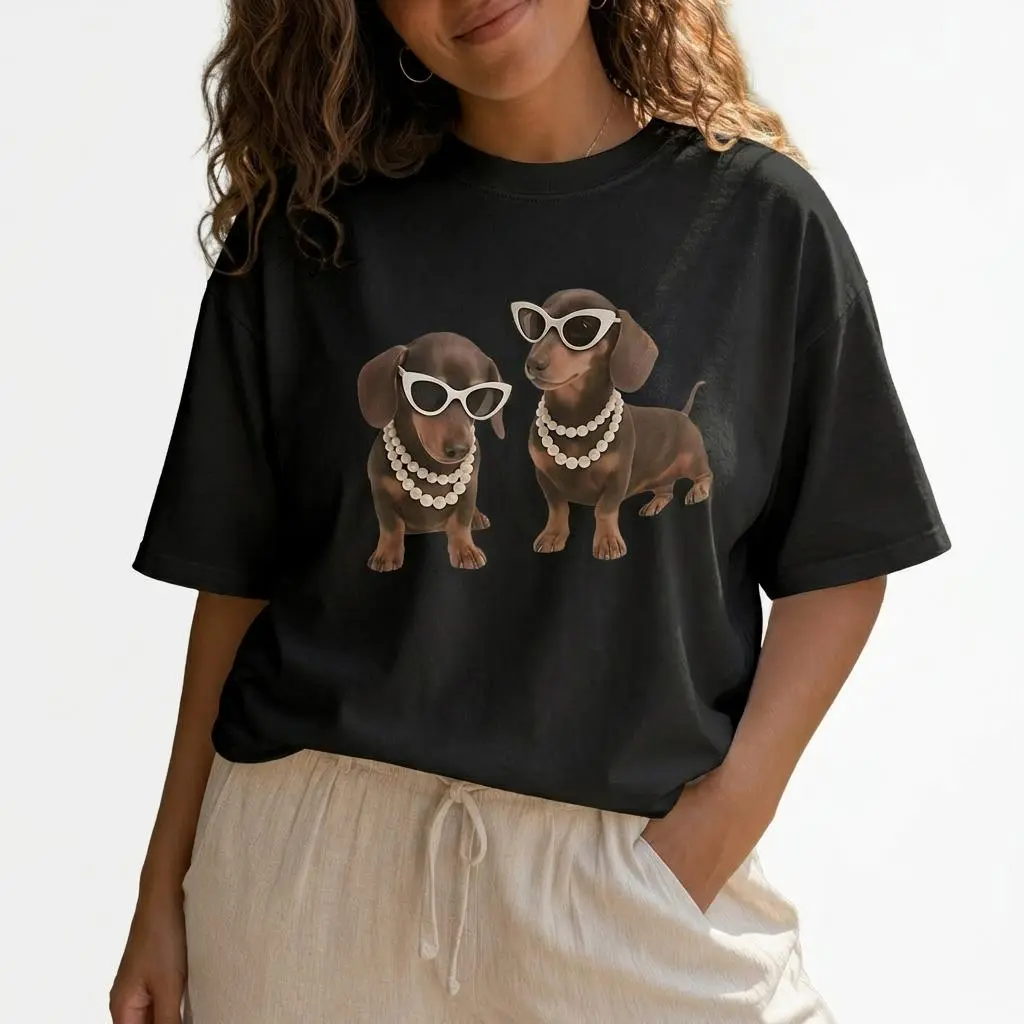 Funny Dachshund Graphic Tee Women Retro Wiener Dog Mom Shirt Plus Size Top