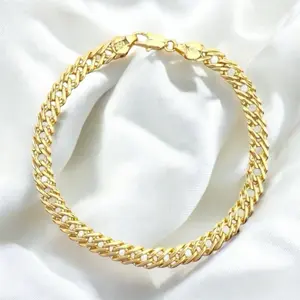 pulsera 239 Bracelet - Elegant Gold-Tone Chain Design for All