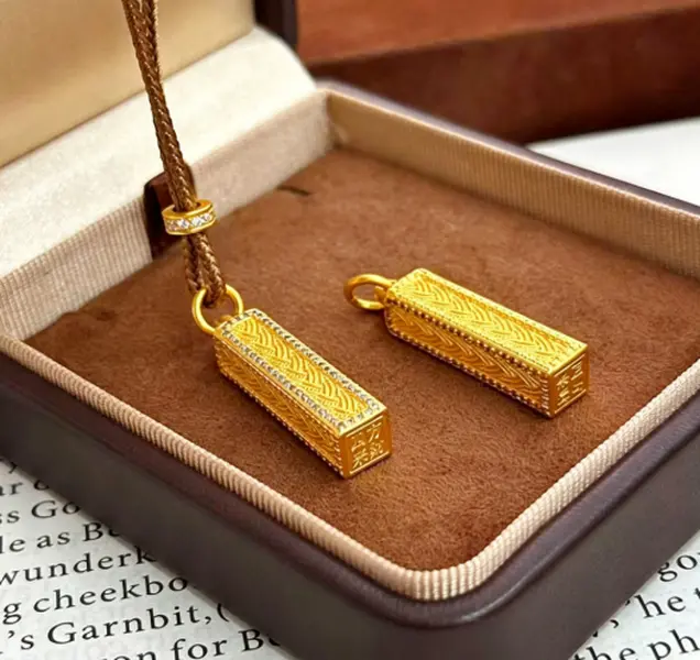 Traditional Oriental Taoist Blessing Charm, Gold Plated Four Directions Come Wealth Brick Pendant, Vintage Carved Wheat Pattern Necklace
