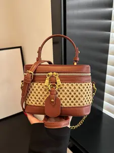 Vintage light luxury texture exquisite woven hand-held small square bag, fashionable and personalized atmosphere color blocked single shoulder crossbody bag, double zipper design, suitable for commuting, dating, and gatherings, Casual Trendy Bag