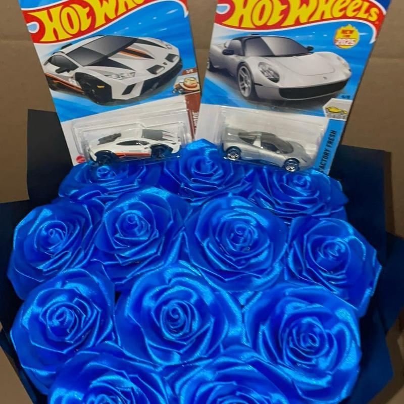 Hotwheel Bouquet - Customizable Rose Arrangement with Roses & Hotwheel Race Car Gift Eternal Flowers for Mom Girlfriend Mother Day Decorative Royal Blue Satin Ribbon Fruit Plants