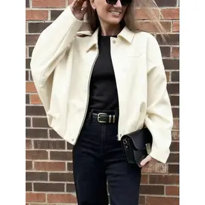 Ladies' retro suede jacket, bomber jacket, brand new regular style artificial leather long-sleeved single-breasted loose and casual short coat, with pockets and metal buttons, suitable for windproof jackets when going out in autumn and winter