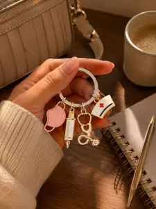 Nurse Mask Stethoscope Keychain Bag Charm, Cute Medical Tool Key Ring with Syringe Pendant and Nurse Cap Detail, Fashion Alloy Purse Accessory, Backpack Ornament, Car Key Holder and Scrubs Charm, Christmas Halloween Birthday Holiday Gift for Mom, Wife, Gi