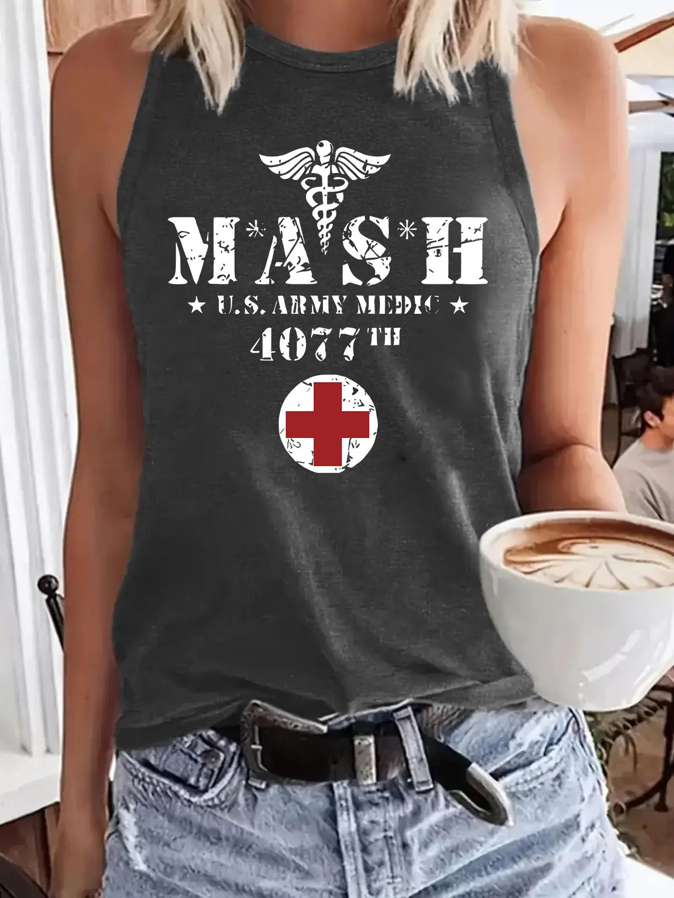 Women's Vintage MASH 4077 Print Tank Top, Casual Sleeveless Top for Summer, Ladies Clothes for Daily Wear, Socks
