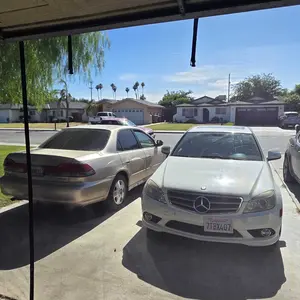 Garage Screen Door - Magnetic Closure, Reinforced Fiberglass Mesh, Heavy Duty Weighted Bottom, Easy Installation, Pest-Free Design