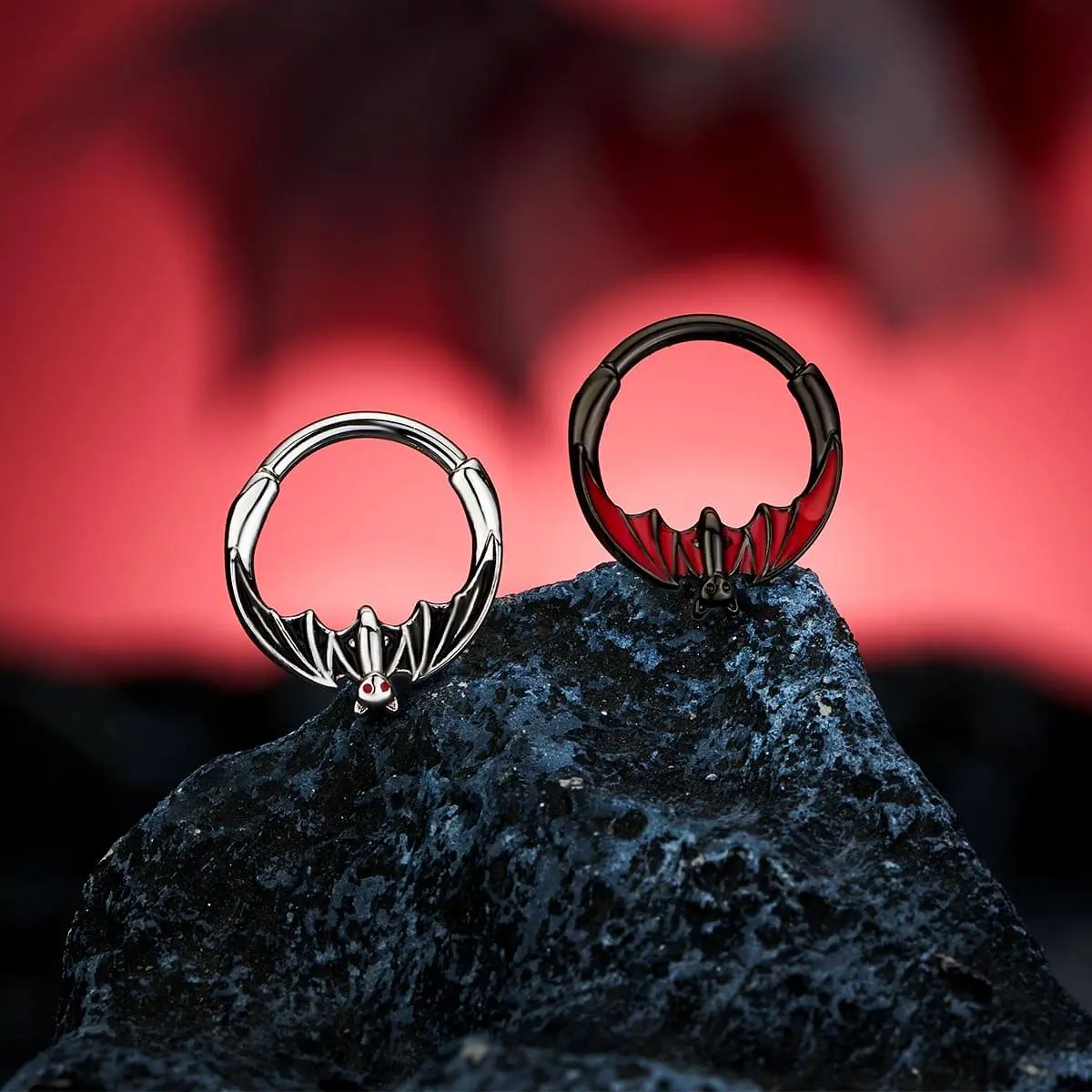 OUFER BODY JEWELRY Septum Nose Ring, Gothic Hanged Bat Charm 16G 316L Stainless Steel Hinged Segment Hoop for Edgy Alternative Fashion, Fashion Body Jewelry, Dangly Nose Ring, Hinged Septum