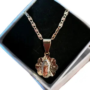 cadena con dige d la virgen de Guadalupe para nina o niño oro laminado de 18k lavable de material fino