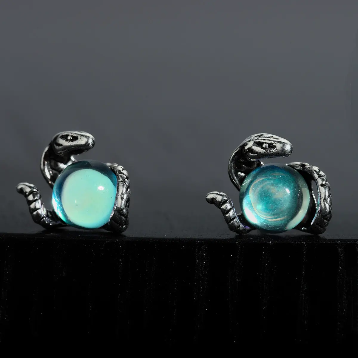 Medusa Pupil Earrings Men's S925 Silver Needle Topa Stone Cold Wind Earrings with Earring Ring