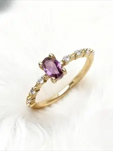 Classic, simple, and elegant purple oval women's ring Wedding engagement ring suitable for parties, banquets, engagement, and Christmas gifts for women