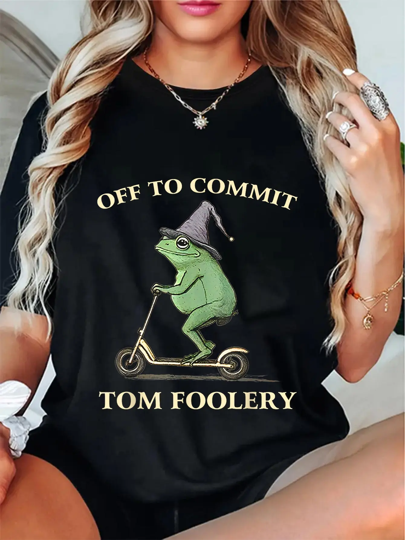 100% Cotton Unisex Funny Frog Meme Graphic Saying Off to Commit Tom Foolery T-Shirt Casual Graphic Printed Tee